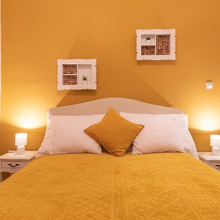 Cork Apartman Eger Esterno foto